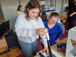 3fa79d9f-d954-49d9-a02d-83b73d0414c3